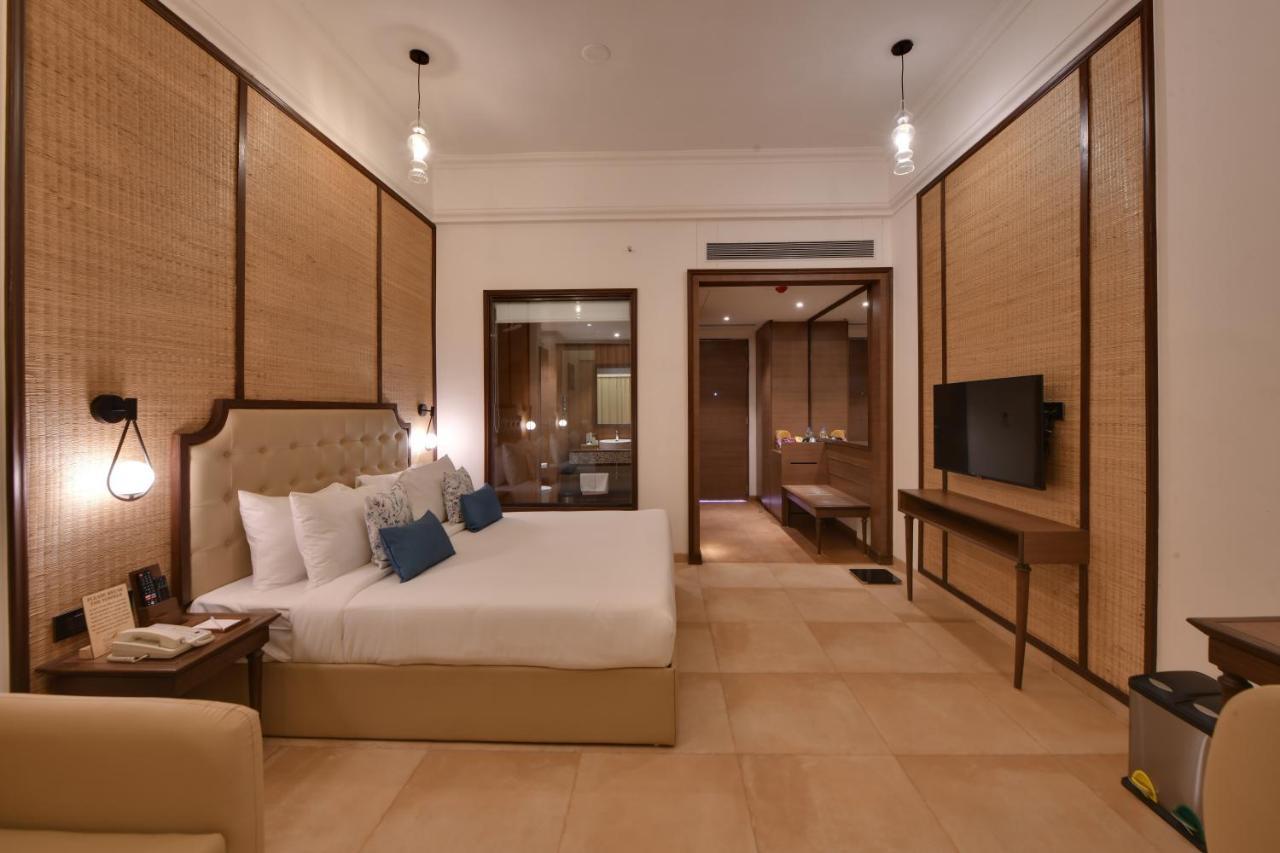 Bhanu The Fern Forest Resort & Spa, Jambughoda Buitenkant foto