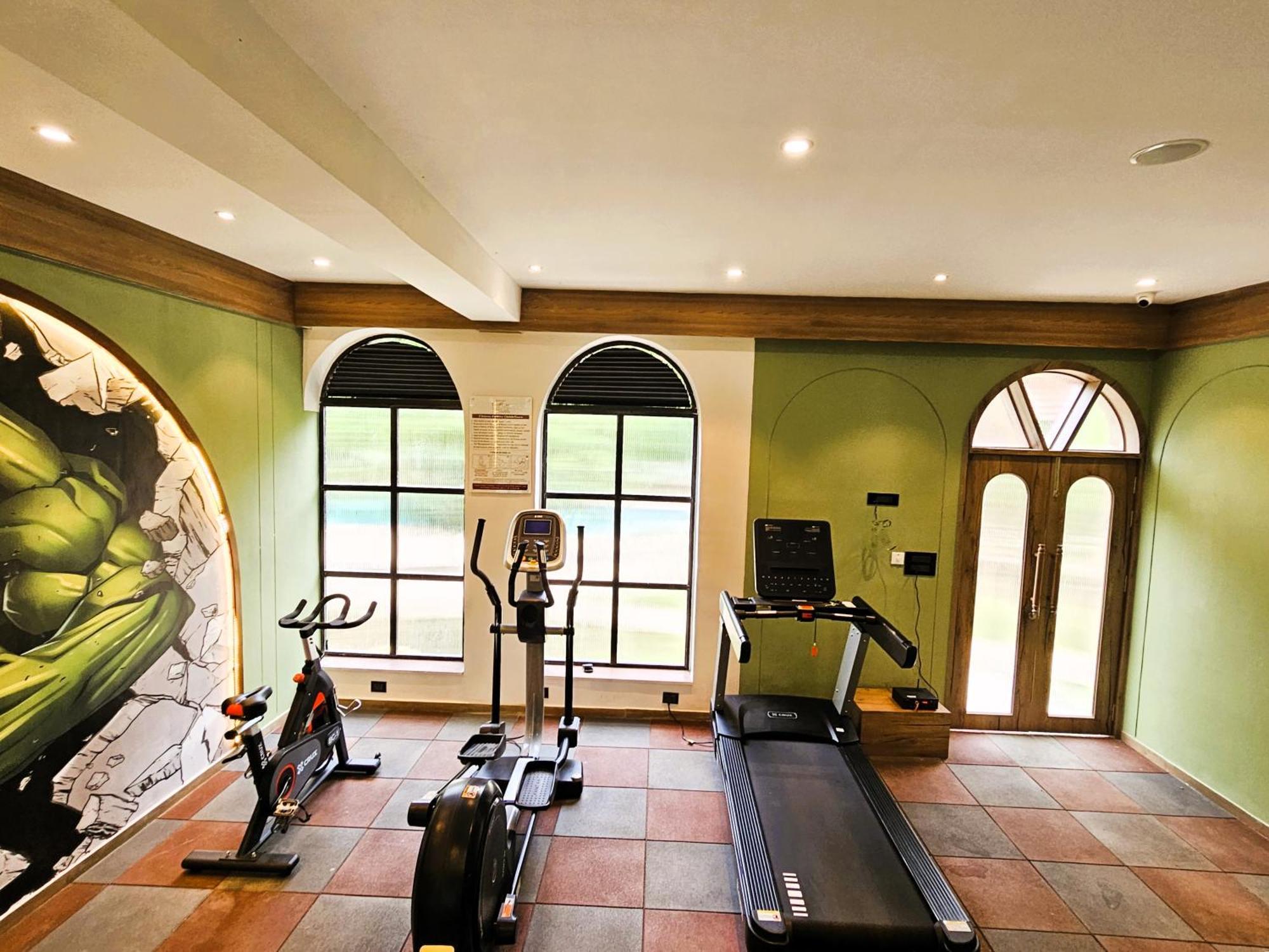 Bhanu The Fern Forest Resort & Spa, Jambughoda Buitenkant foto